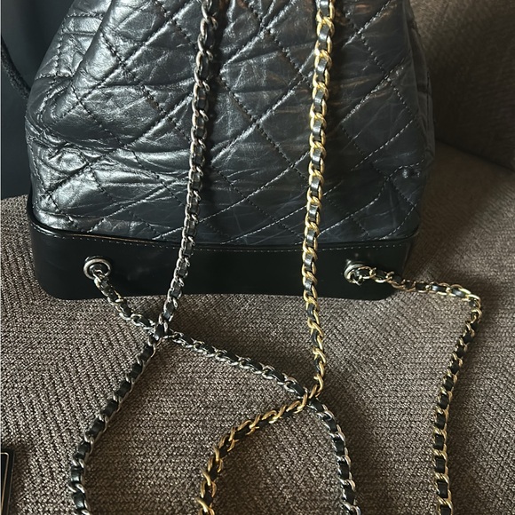 Chanel Gabrielle quilted leather backpack drawstring - Picture 10 of 14